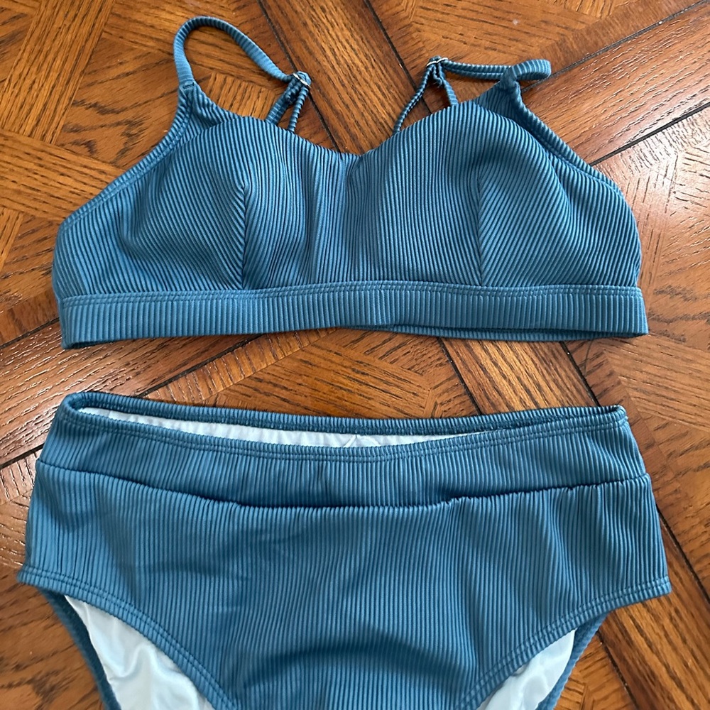 Bikini Set Spaghetti Strap High Waisted Bathing Suit Size Medium - Picture 3 of 8